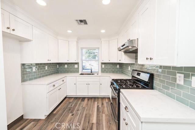 Building Photo - 553 N Olive St