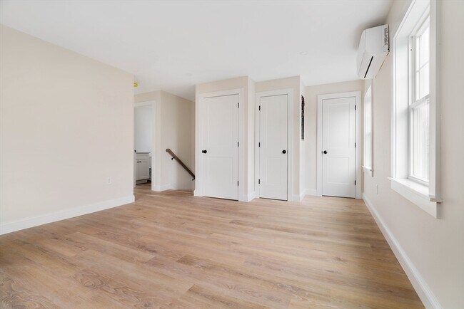Building Photo - 121 Fayette St