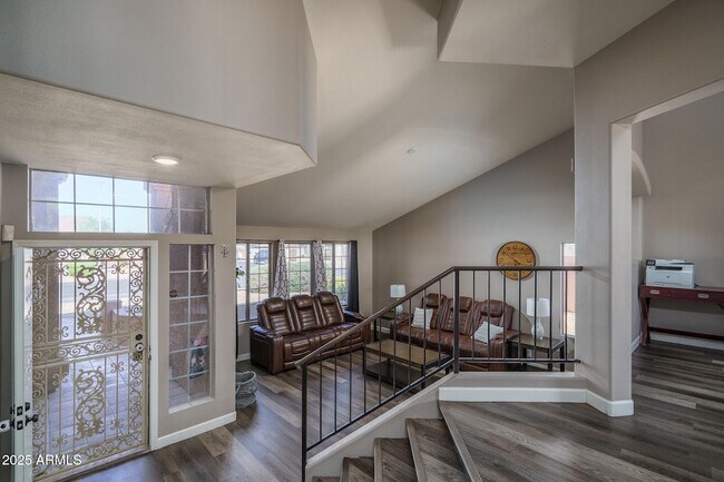 Building Photo - 6615 N 89th Ave