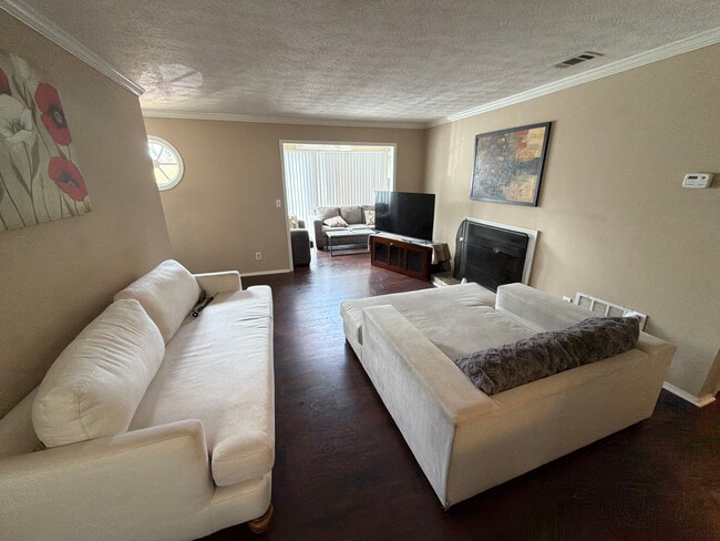 Building Photo - 1386 Brockett Pl