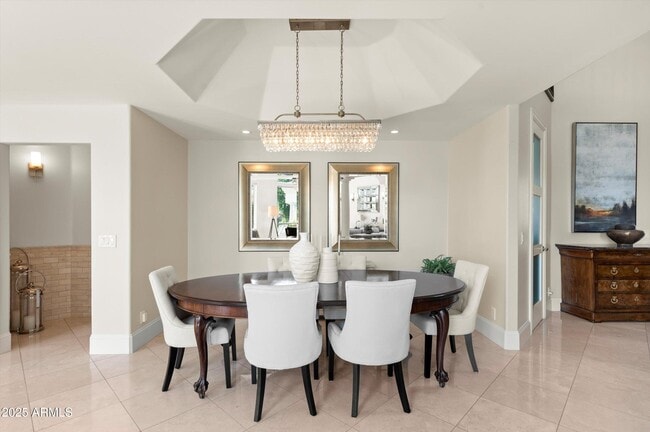 Building Photo - 1407 E Coral Cove Dr