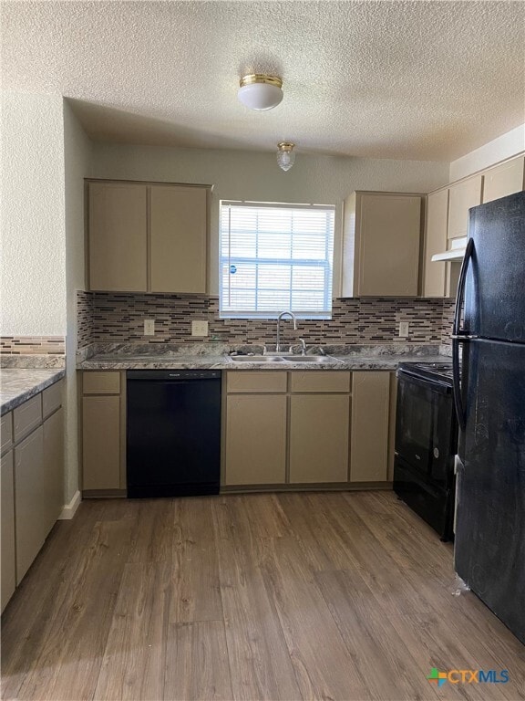 Building Photo - 4409 Jeff Scott Dr