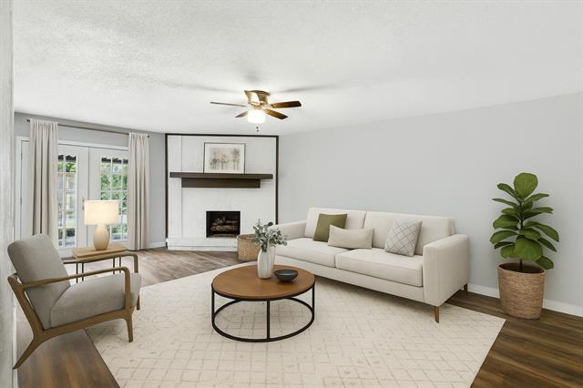 Building Photo - 2307 Montclair Dr