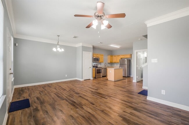 Building Photo - 10334 Panther Point Dr