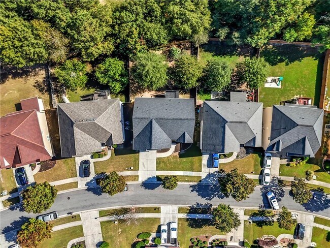Building Photo - 1328 Avington Glen Dr SE