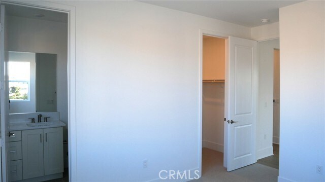 Building Photo - 254 Proctor