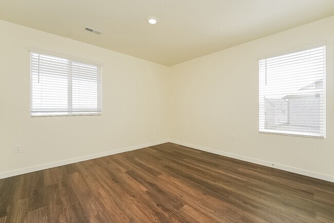 Building Photo - 13486 Oneida Ln