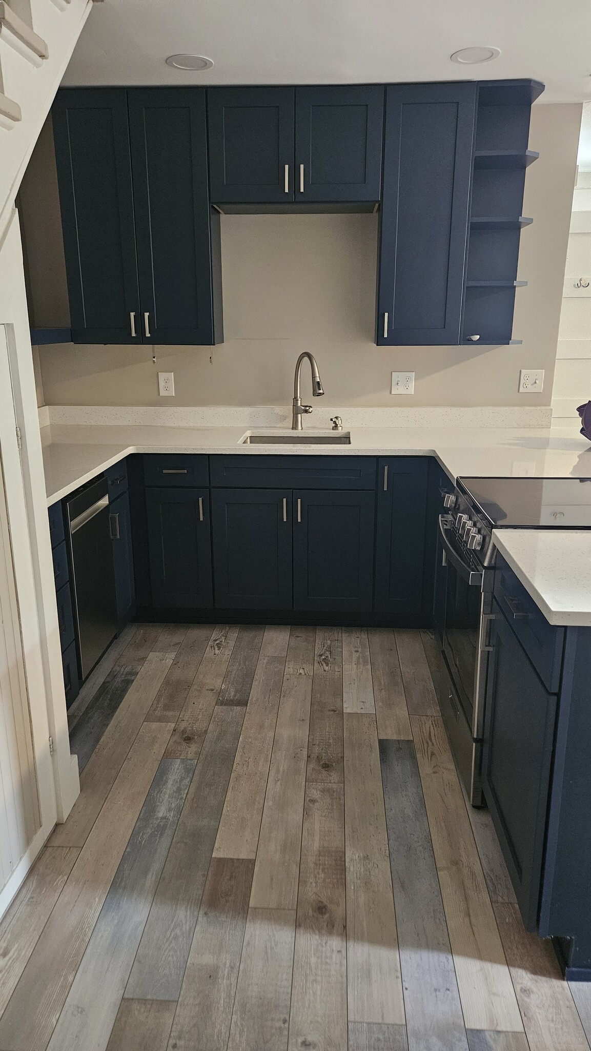 Kitchen area - 2238 Newton St