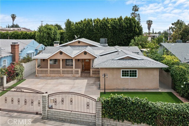 Building Photo - 6508 Mammoth Ave