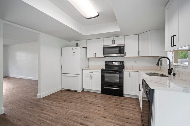 Building Photo - Affordable 2-bedroom, 2-bathroom apartment...