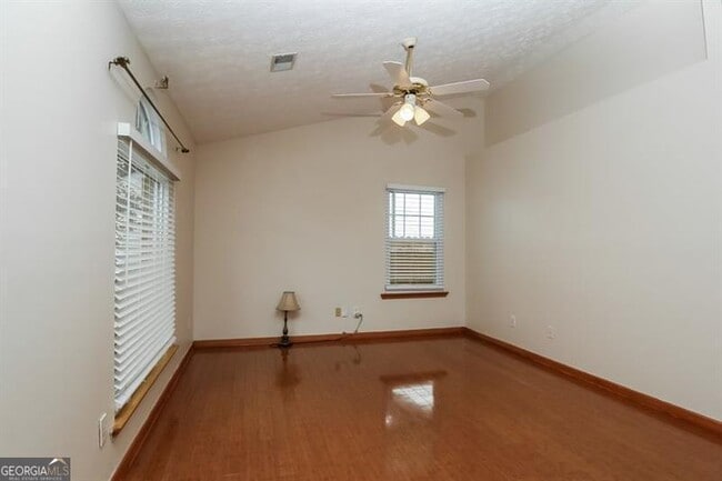Building Photo - 3815 Landgraf Cove