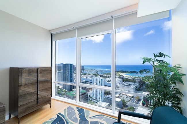 Building Photo - 1296 Kapiolani Blvd