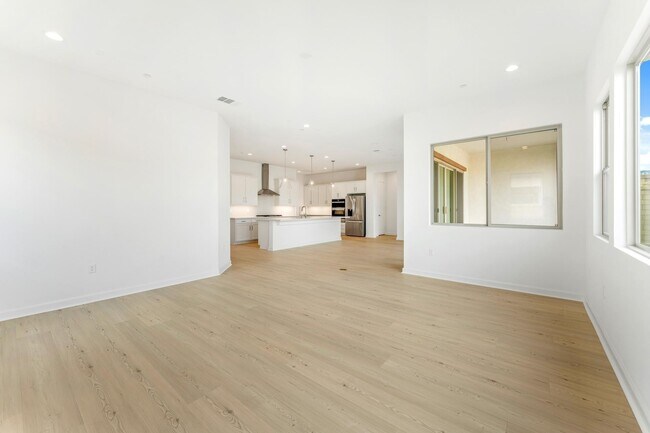 Building Photo - 73774 Mojave Desert Dr