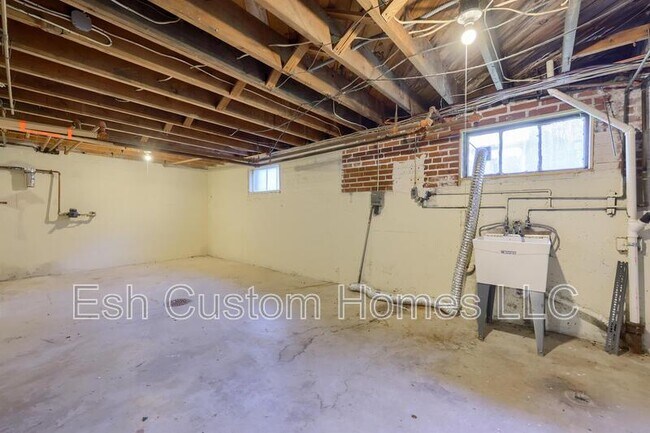 Building Photo - Safe Harbor Village - 3