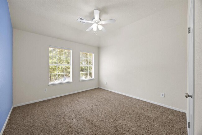 Building Photo - 1607 Juniper Ridge Loop