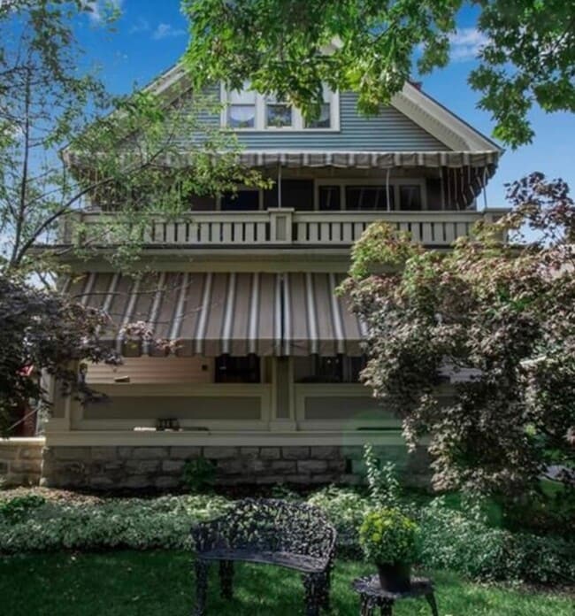 Primary Photo - 116 Crestwood Ave