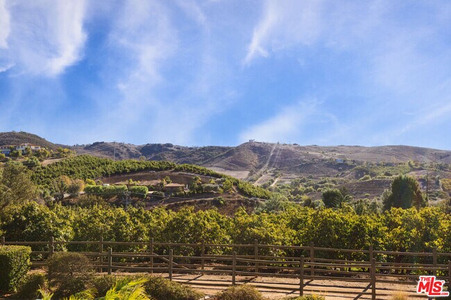 Building Photo - 13045 Ripple Creek Ln