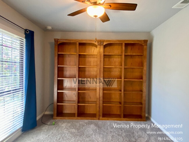 Building Photo - 3539 Buckskin Ct