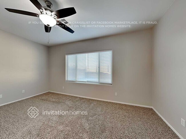 Building Photo - 10908 E Boston St