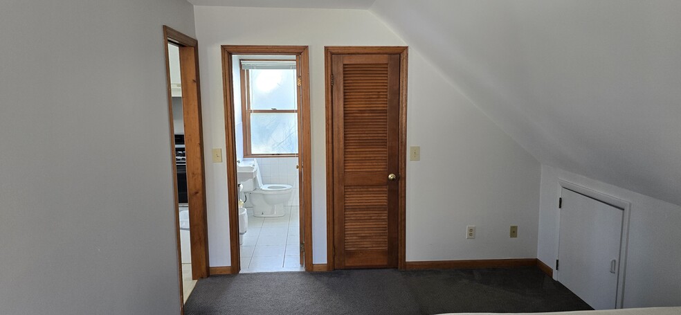 Bedroom Continued - 100 Dogwood Ln