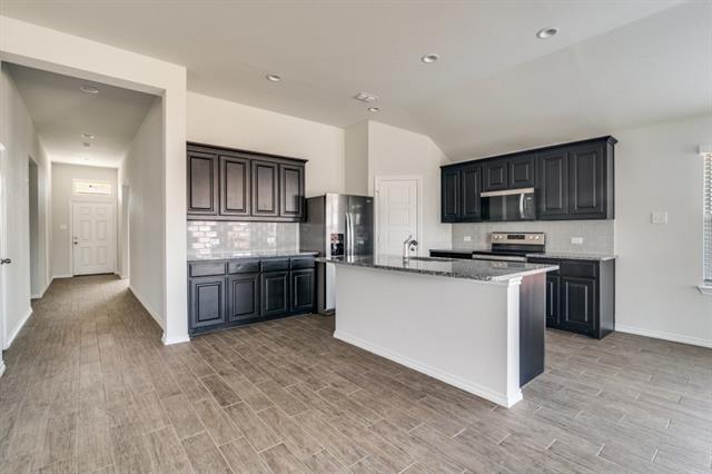 Building Photo - 3206 Cumby Dr
