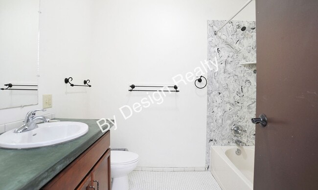 Building Photo - One-of-a-Kind Midtown 3 Bed 2.5 Bath Home | 2,040 SQ FT of Custom Craftsmanship