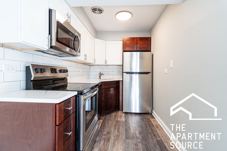 Building Photo - 737 W Gordon Ter