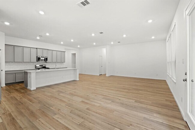 Building Photo - 3616 Field Coast Ln
