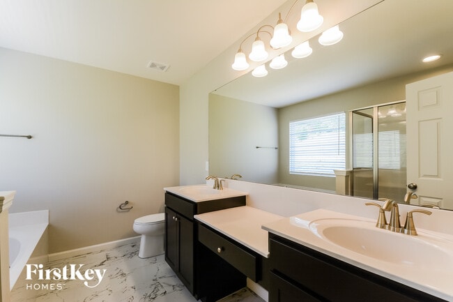 Building Photo - 476 Timber Valley Trail