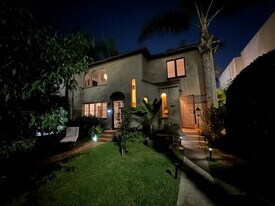 Building Photo - 725 Washington Blvd