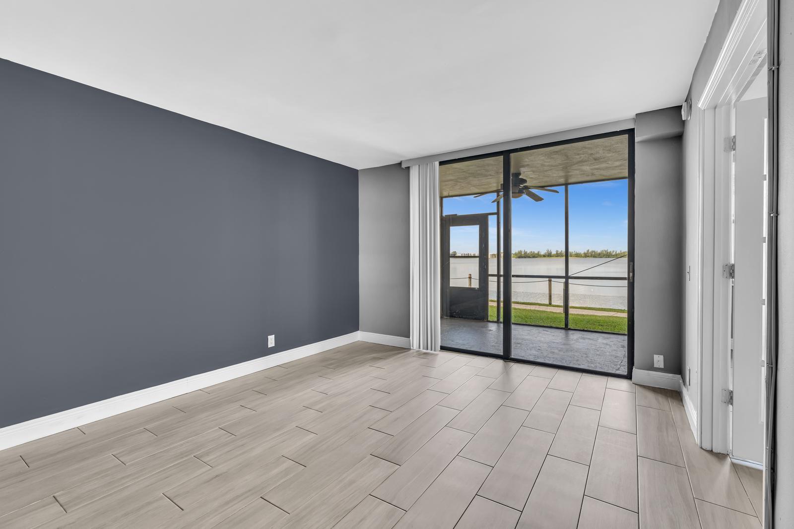 Building Photo - 109 Lake Emerald Dr
