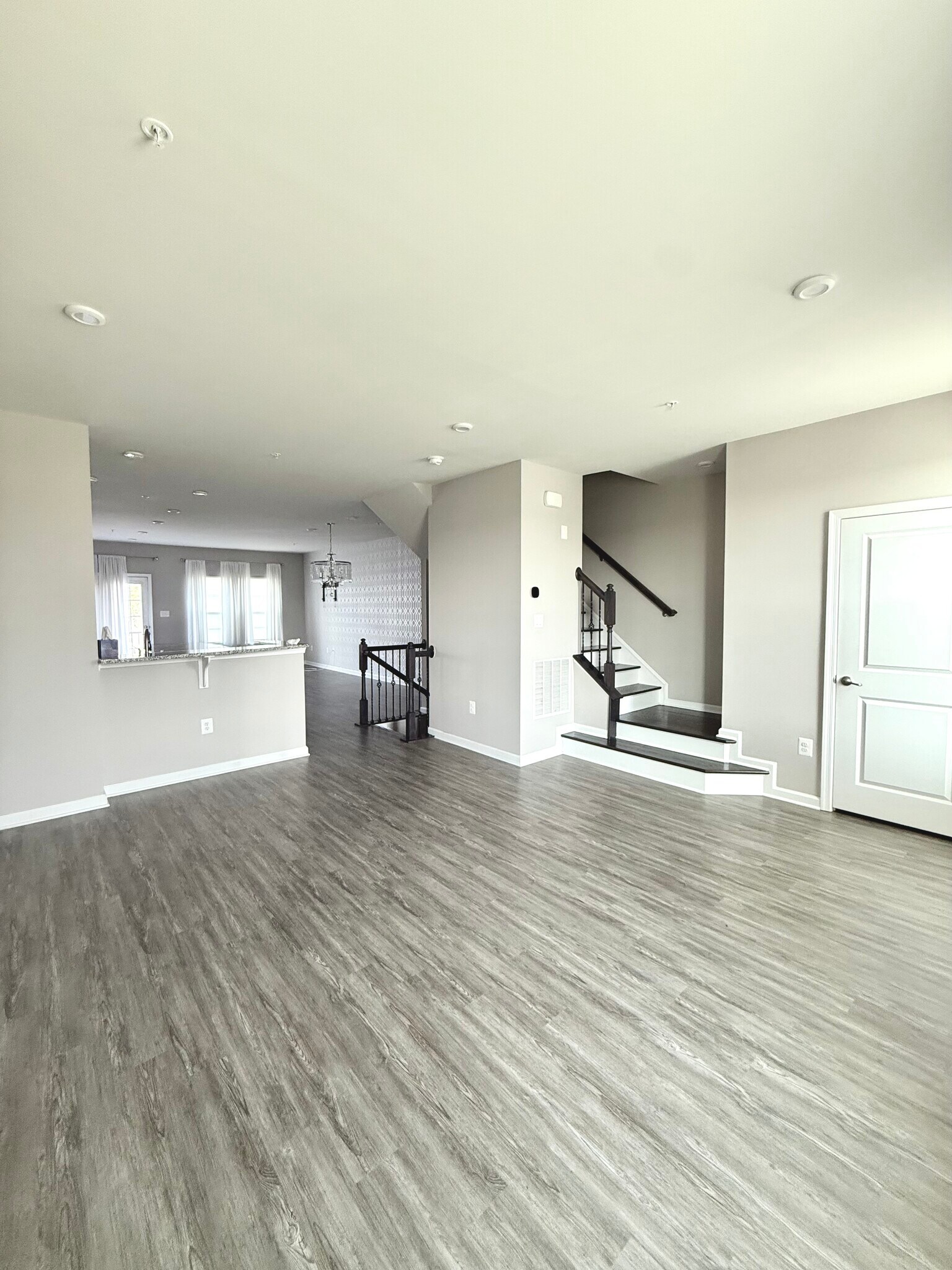 Living Room 2nd floor - 5907 Duvel St