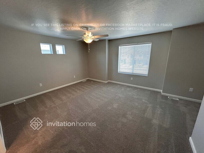 Building Photo - 42 N Riverside Dr