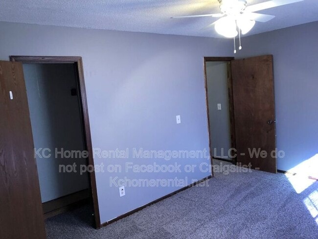 Building Photo - 551 N Somerset Terrace