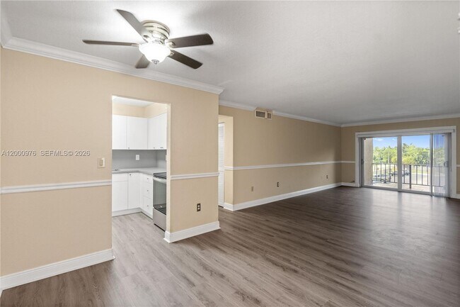 Building Photo - 9441 SW 76th St