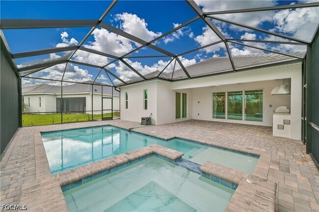 Building Photo - 13699 Blue Bay Cir