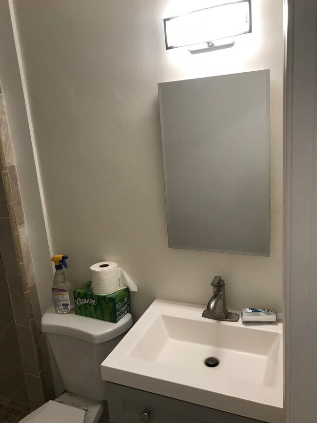 Building Photo - 3209 W 153rd St