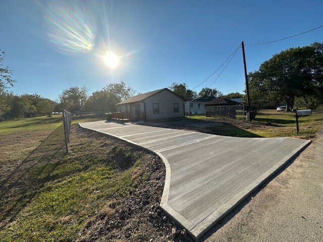 Building Photo - 8310 Park St