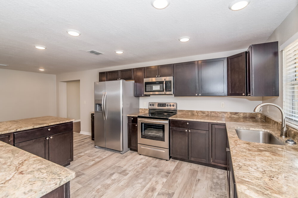 Building Photo - 8109 Grampell Dr