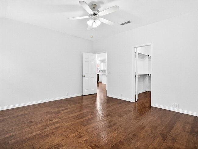 Building Photo - 1817 Newton Dr