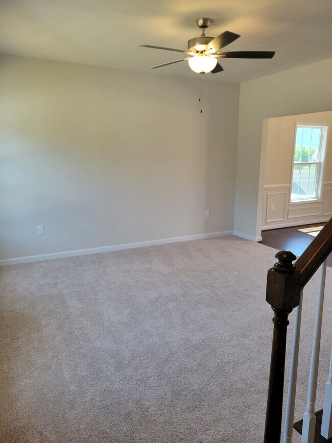 Building Photo - 4942 Warrior Dr
