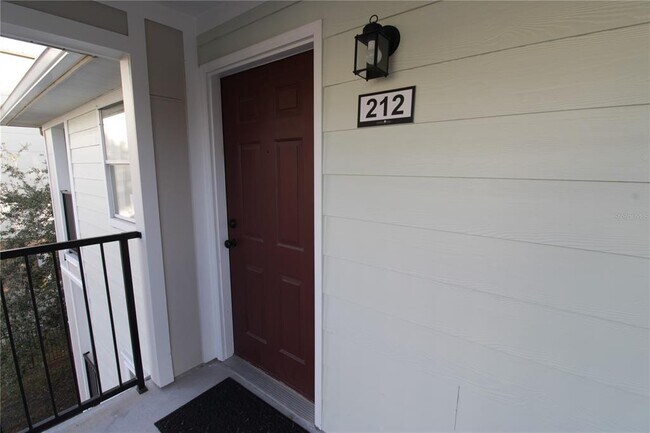 Building Photo - 2360 SW Archer Rd