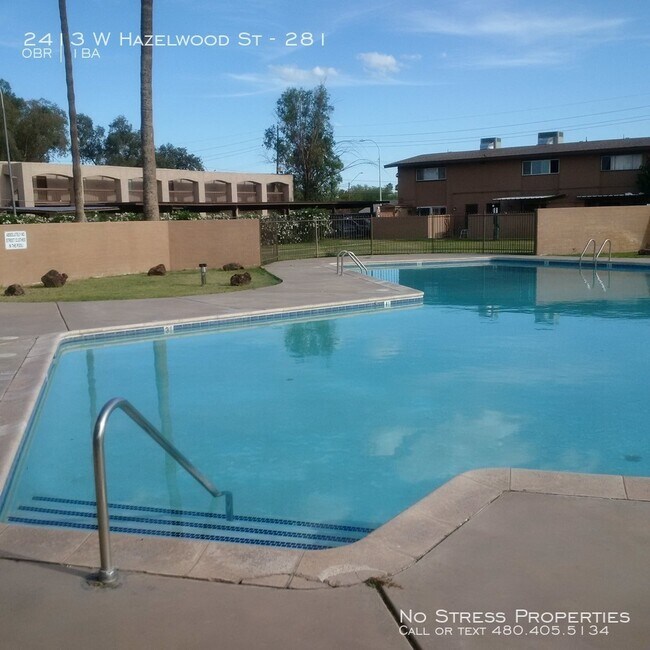 Primary Photo - Studio off Camelback Rd & I17 Freeway!