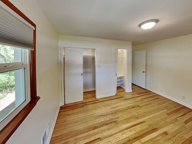 Building Photo - WEST LAFAYETTE SCHOOLS