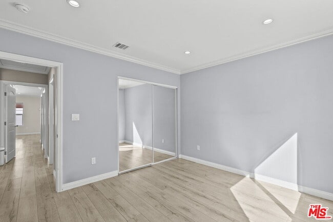 Building Photo - 6717 Cedros Ave