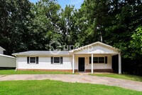 Building Photo - Fantastic 3bd/1.5ba home! Coming soon!
