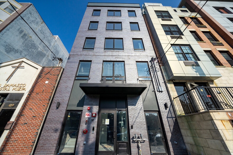 Building Photo - 417 Jackson St