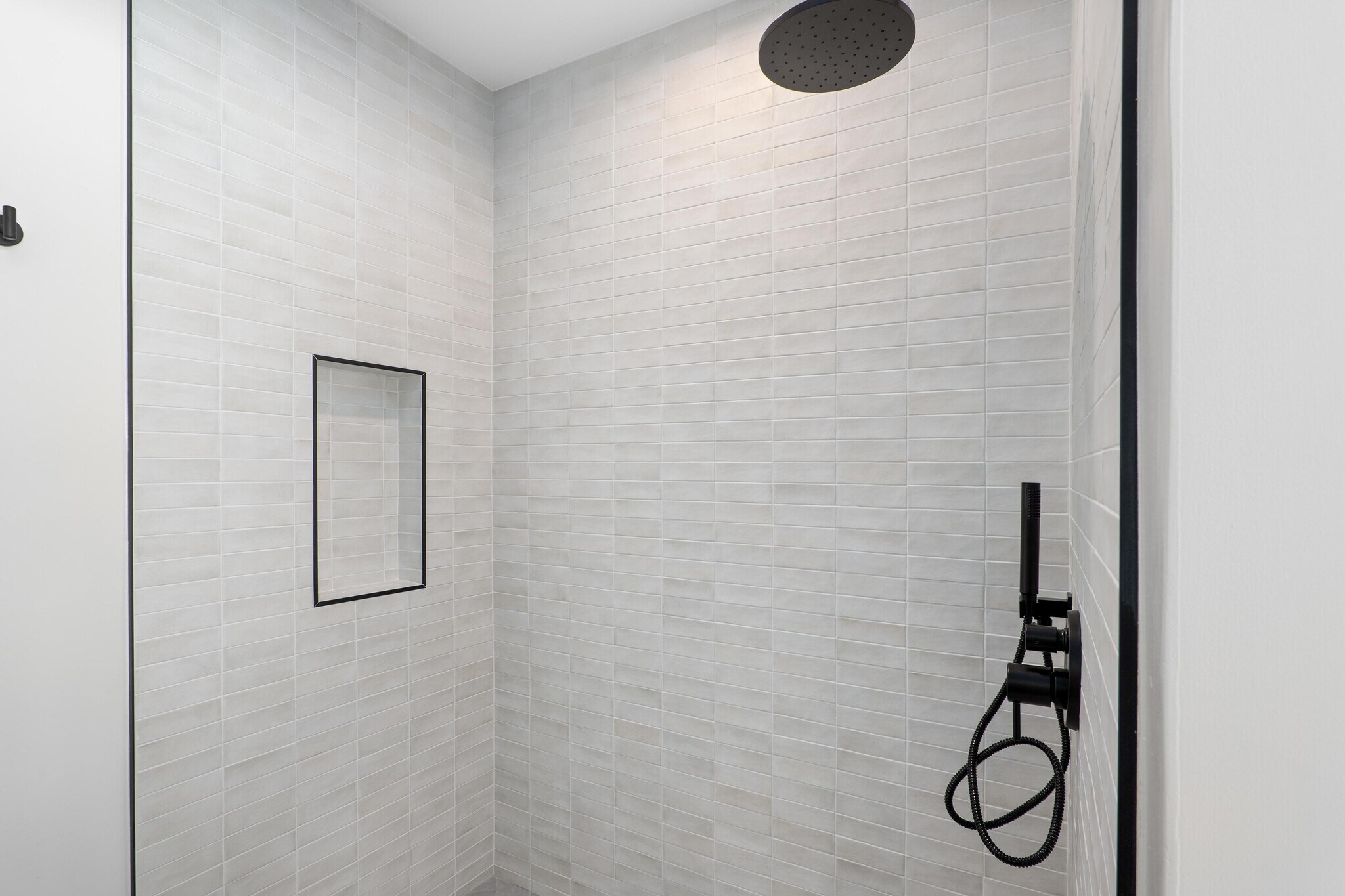 Building Photo - 1127 16th St