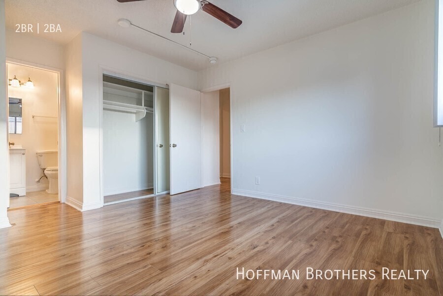 Building Photo - 6069 Saturn St