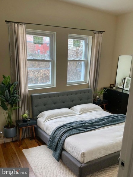 Building Photo - 4840 N Camac St